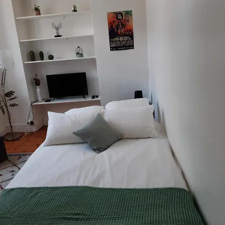 Le Taylor Hypercentre, Spacieux & Lumineux Apartment